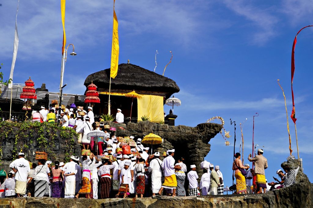 religious ceremony, temple, tanah lot
