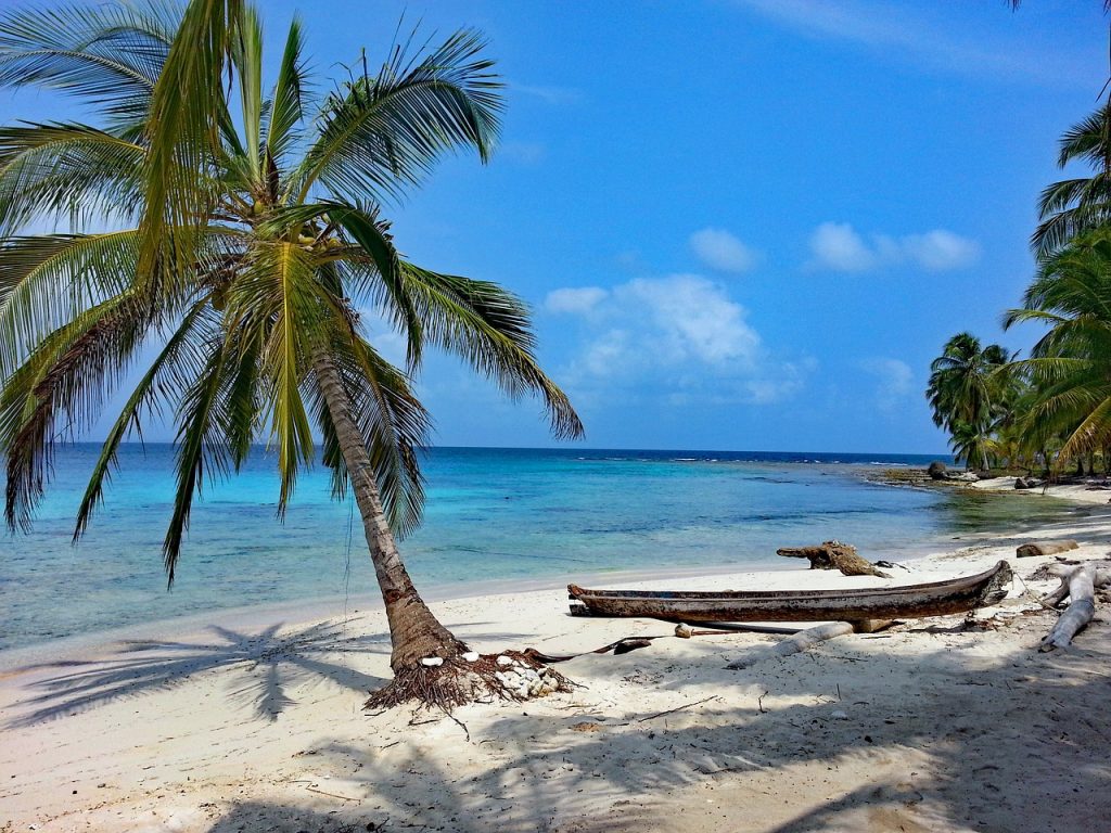 isla diablo, san blas, panama